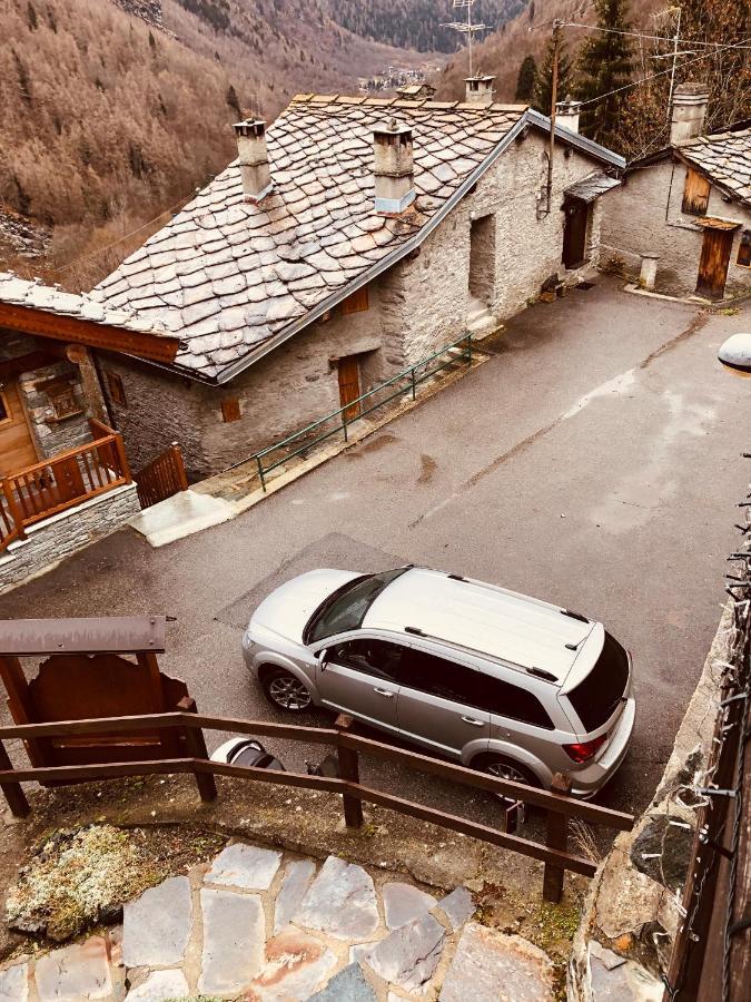 Casa Vacanze Nora Chamois Exterior photo